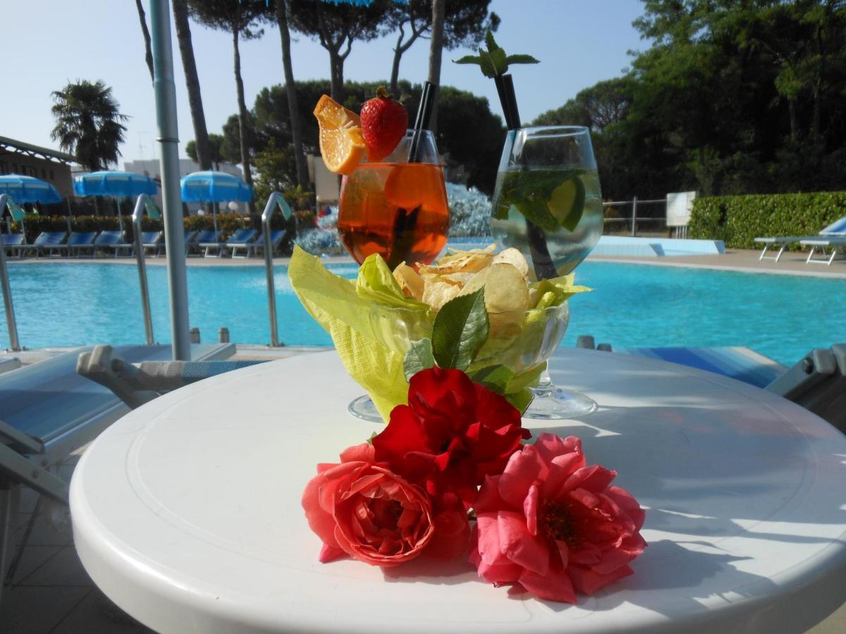 Oasi Verde Lido di Jesolo Exteriör bild